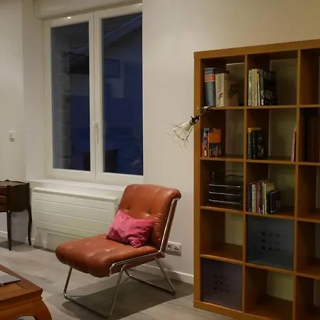 Superbe Loft 100m2 Proche Cathedrale Avec Parking Apartamento Reims