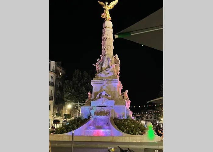 Superbe Loft 100m2 Proche Cathedrale Avec Parking Lejlighed Reims