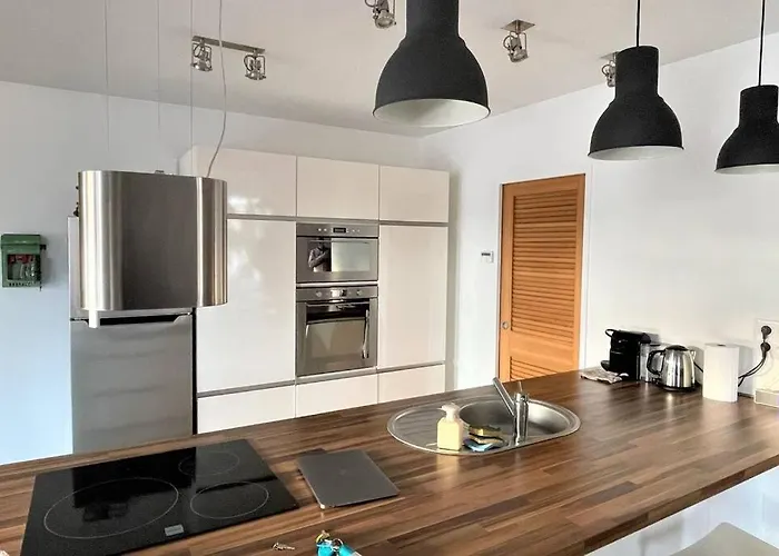 Superbe Loft 100m2 Proche Cathedrale Avec Parking Lejlighed