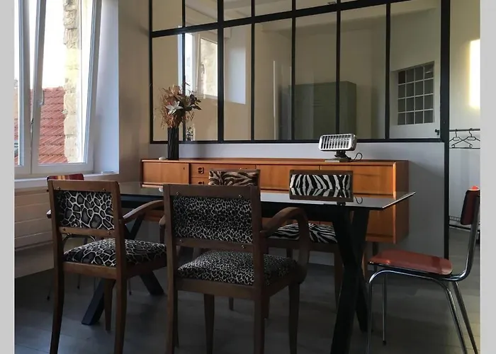 Lejlighed Superbe Loft 100m2 Proche Cathedrale Avec Parking *